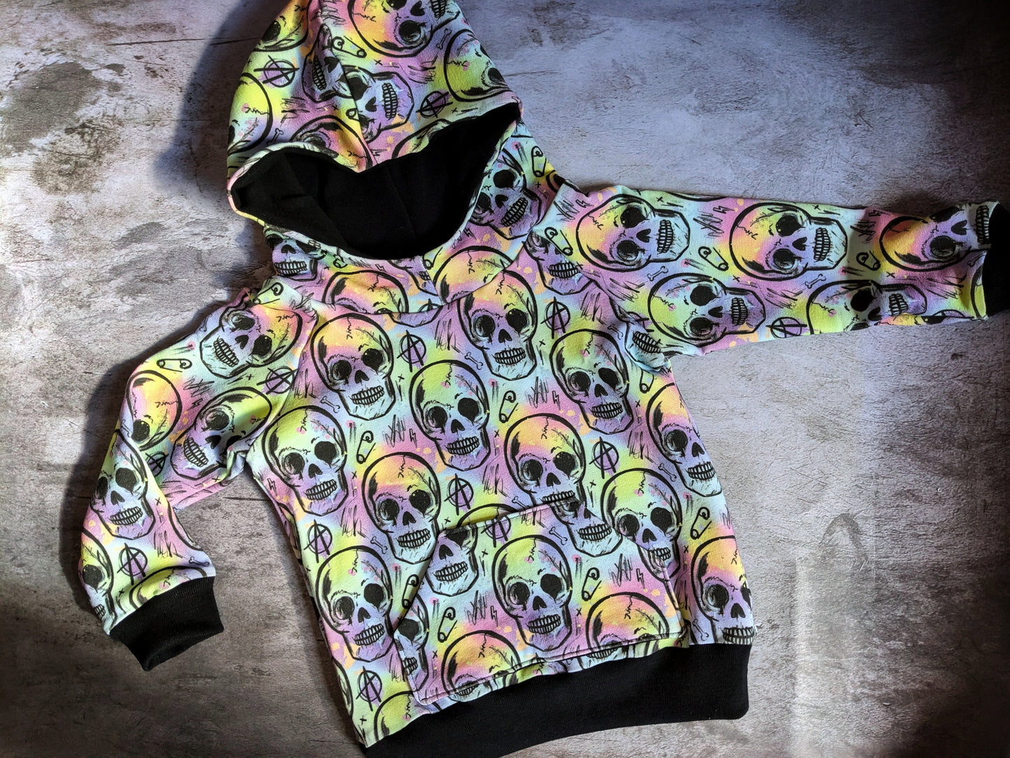 Sweaters or hoodies - Little Ray of Pitch Black