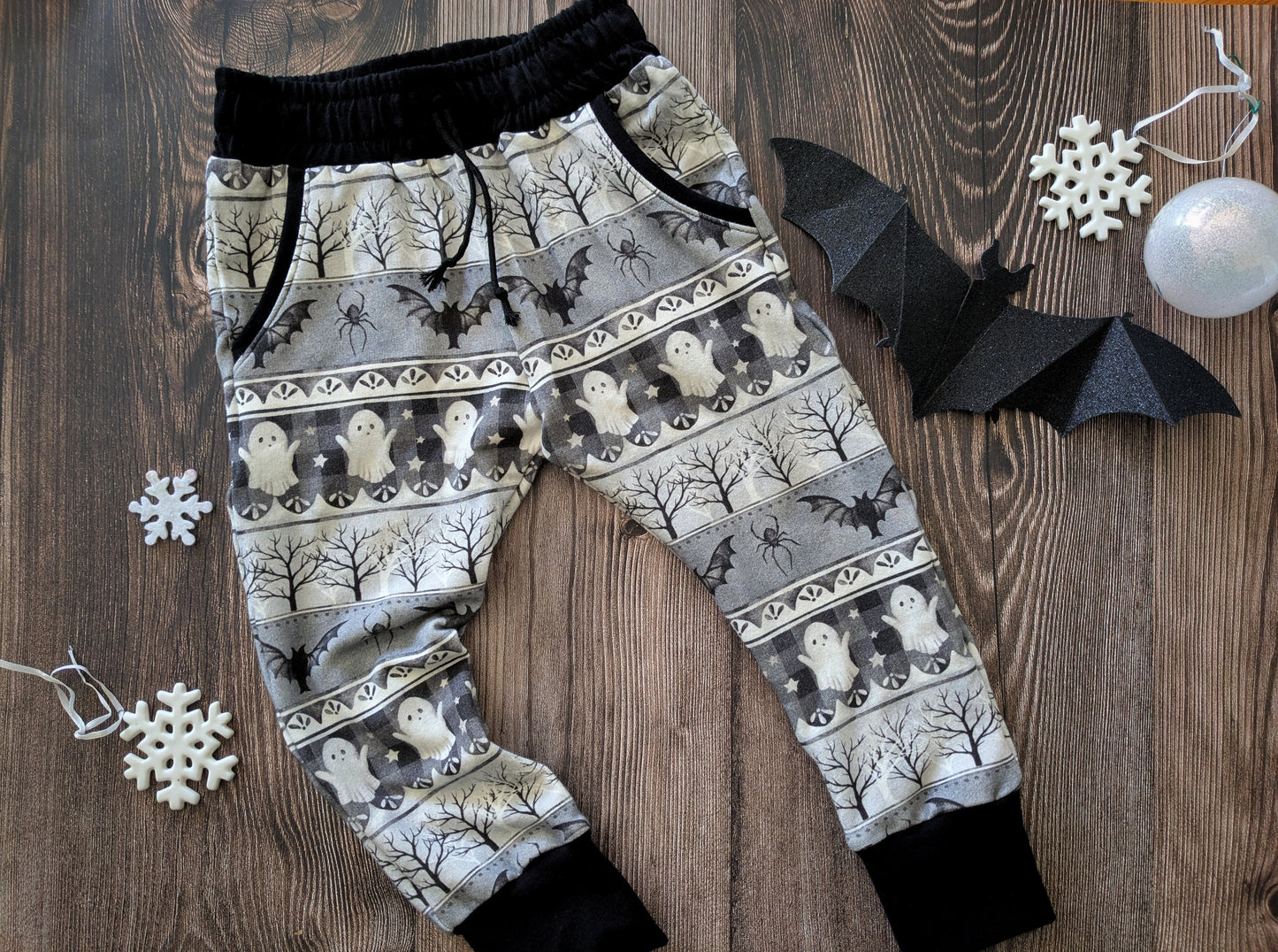 Joggers w/ Pockets - Winter Spirits