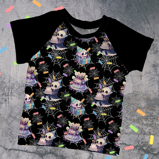 Raglan Short or Long Sleeves T-shirt - Spooky Birthday