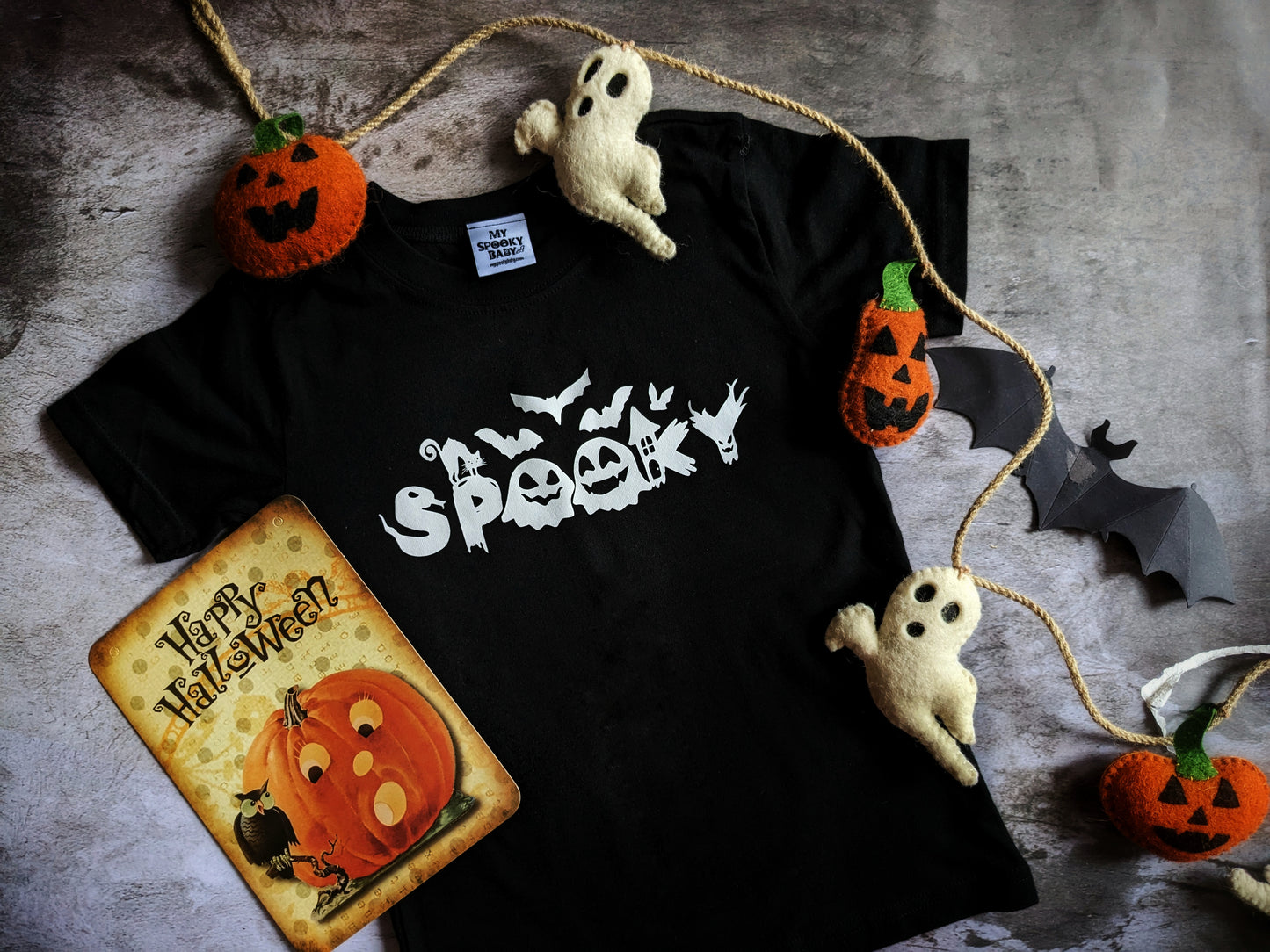 Spooky - Onesies & T-shirts - Kids size
