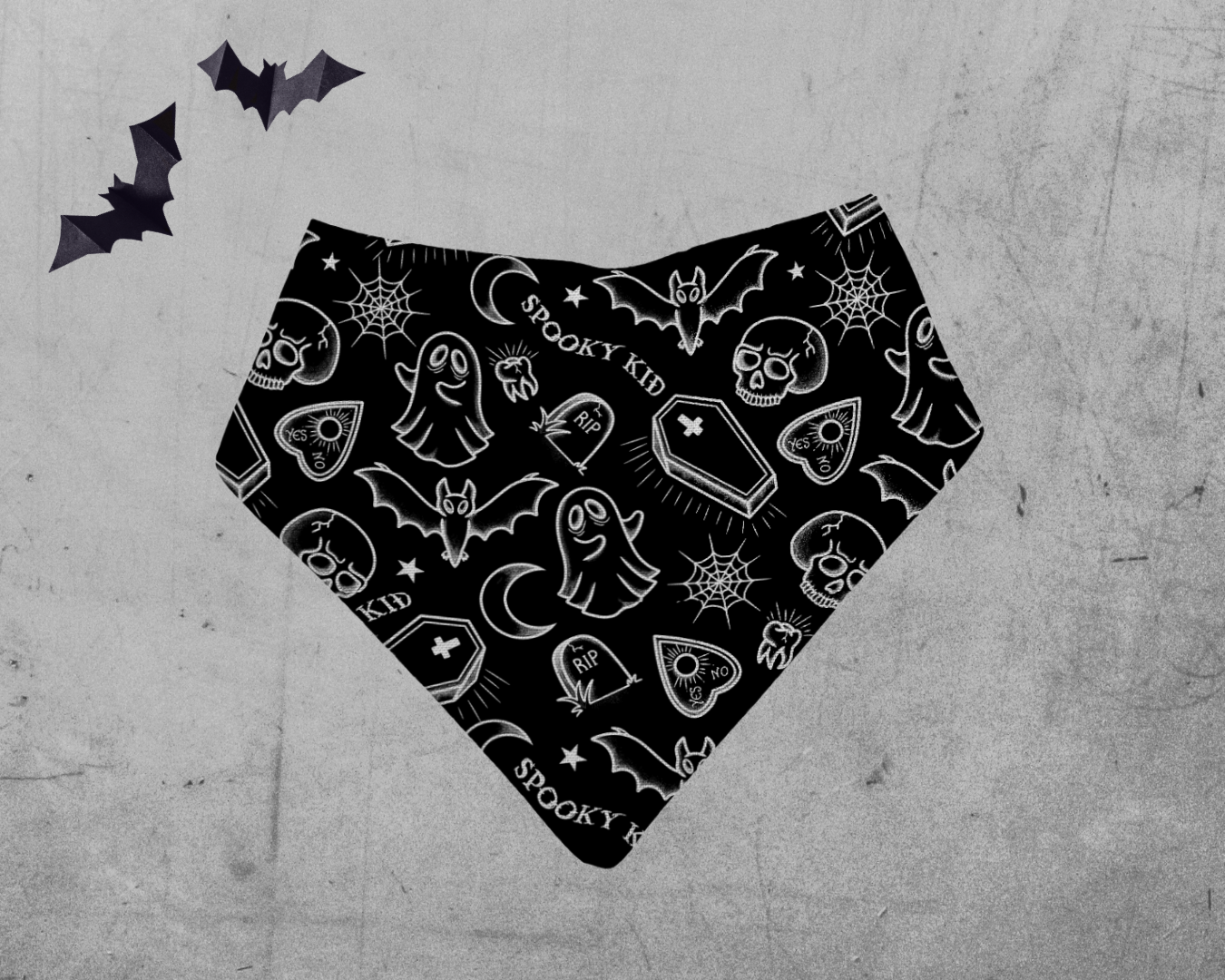 Bandana bibs, feeding bibs - Spooky Kid